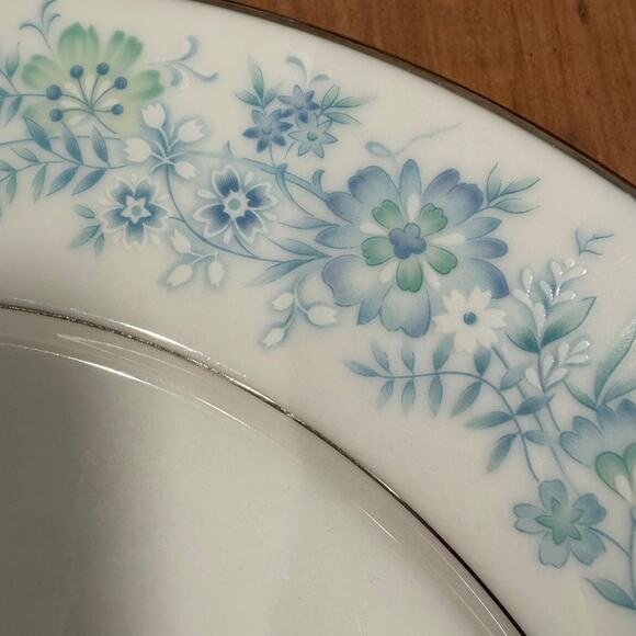 Noritake Japan Vintage China 10.5” Dinner Plates 2227 Set of 6, Made 1973-1984 - Picture 3 of 6